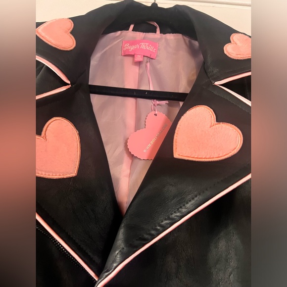Dolls Kill / Sugar Thrills Black Leather puffy heart jacket- Medium - Picture 3 of 5